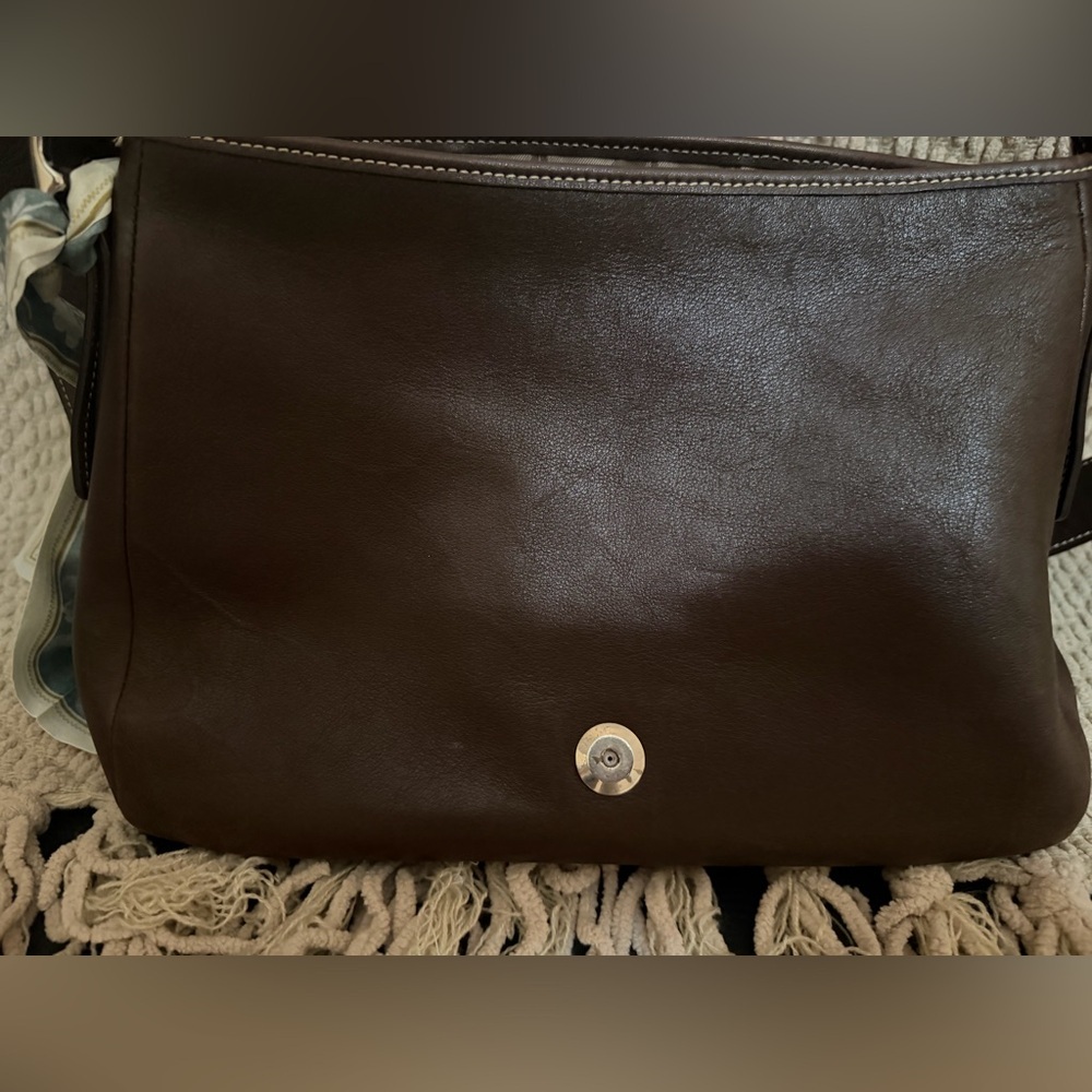 Coach 9932 Vintage USA Brown Leather Flap Shoulder Bag - Picture 3 of 7